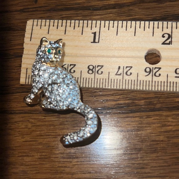 Swarovski Jewelry - Vintage Swarovski Paved Signed Crystal Cat Pin